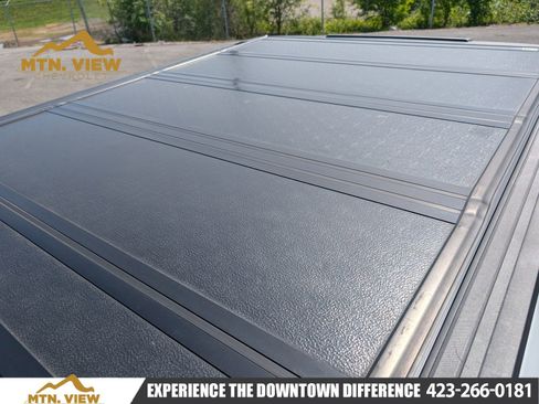 Used 2021 Chevrolet Silverado 1500 LTZ image 18