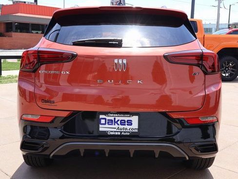Certified 2024 Buick Encore GX Sport Touring w/ Comfort Package FWD image 5