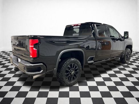 New 2026 Chevrolet Silverado 2500 High Country w/ High Country Premium Package AWD/4WD image 18