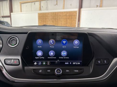 Used 2020 Chevrolet Blazer LT image 17