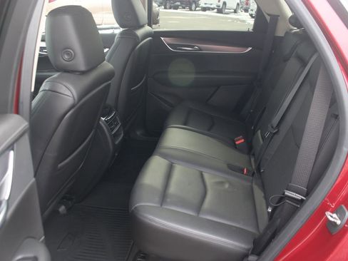 Used 2019 Cadillac XT5 Luxury image 33