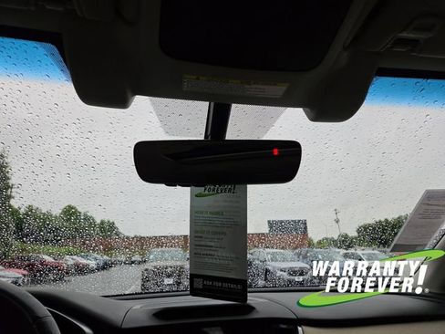 Used 2020 Subaru Outback Limited AWD/4WD image 12
