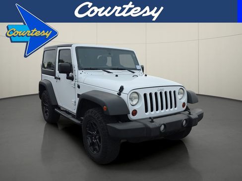 Used 2013 Jeep Wrangler Sport w/ Connectivity Group AWD/4WD image 1