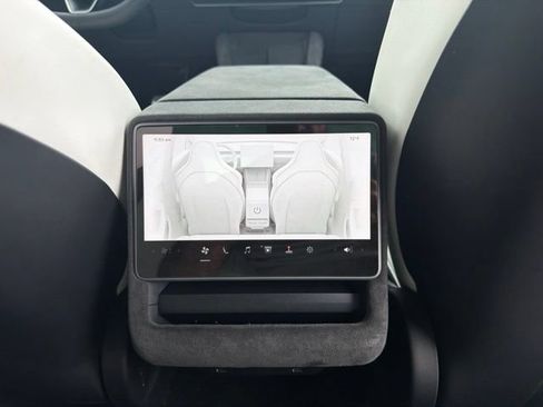 Used 2024 Tesla Model 3 Performance AWD/4WD image 17