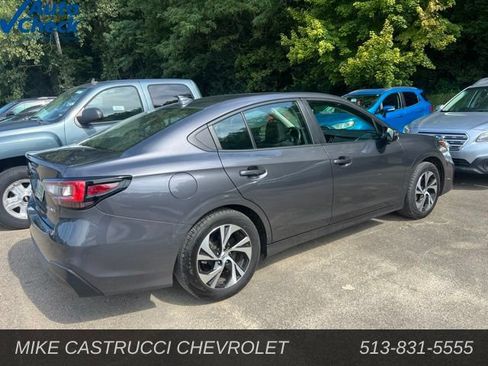 Used 2025 Subaru Legacy Premium AWD/4WD image 3