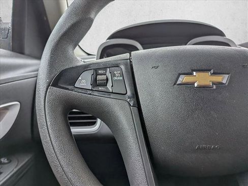 Used 2017 Chevrolet Equinox LS image 13
