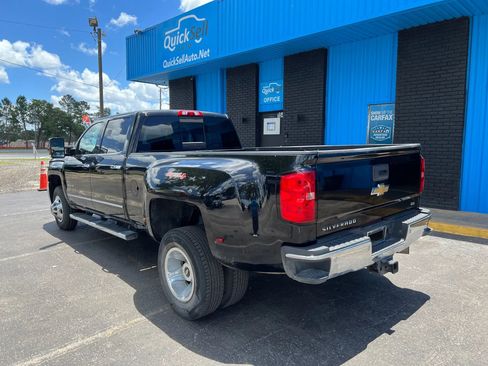 Used 2016 Chevrolet Silverado 3500 LTZ image 3