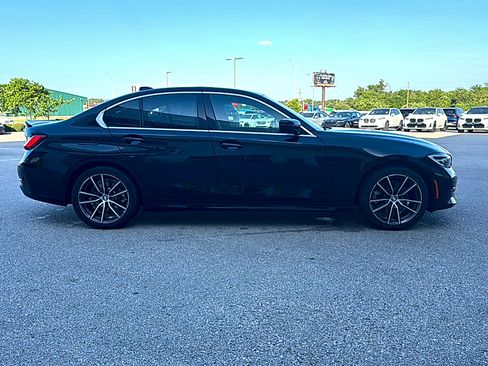 Used 2020 BMW 330i xDrive Sedan w/ Driving Assistance Package AWD/4WD image 5