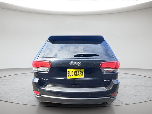 Used 2020 Jeep Grand Cherokee Laredo AWD/4WD image 4