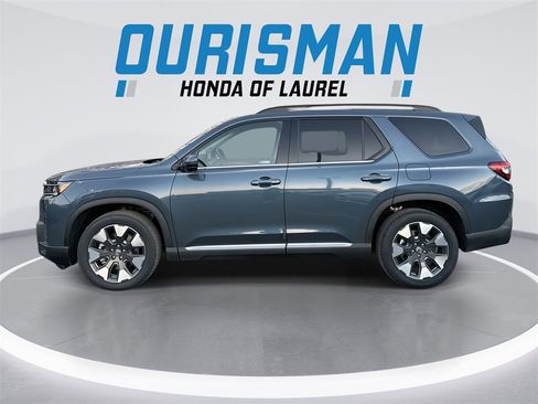New 2026 Honda Pilot Touring image 5