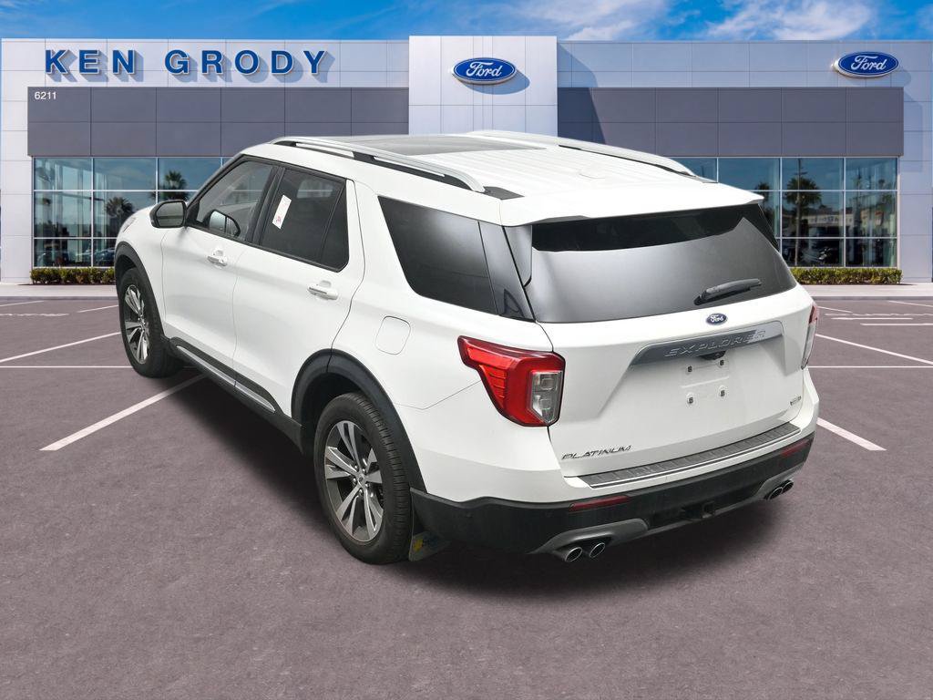 Used 2020 Ford Explorer Platinum w/ Premium Technology Package AWD/4WD image 15