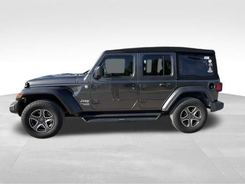 Used 2018 Jeep Wrangler Unlimited Sport S AWD/4WD image 6