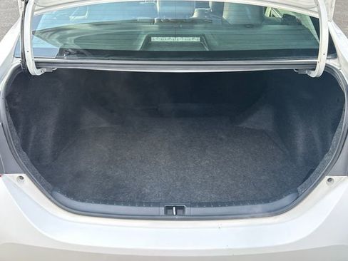 Used 2016 Toyota Corolla S Special Edition image 23