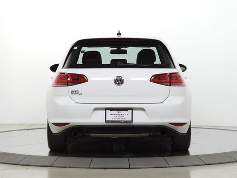 Used 2016 Volkswagen GTI SE FWD image 6