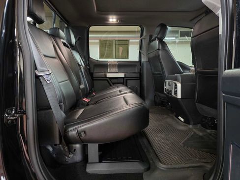 Used 2019 Ford F250 Lariat w/ Lariat Value Package image 12