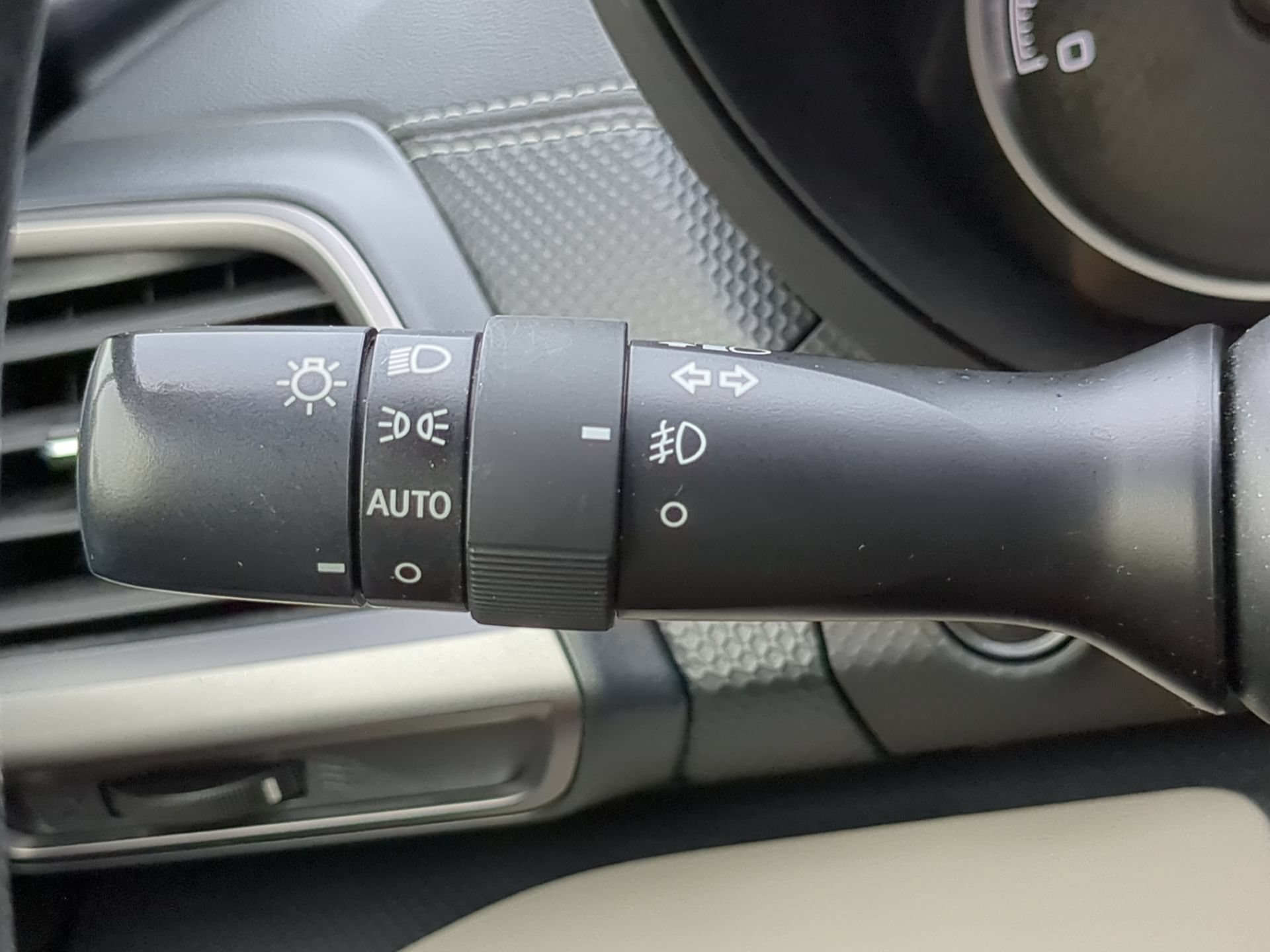 Used 2024 Subaru Forester Limited AWD/4WD image 64