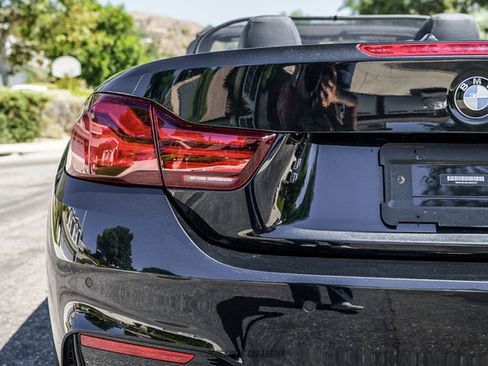 Used 2020 BMW M4 Convertible w/ Competition Package RWD image 85
