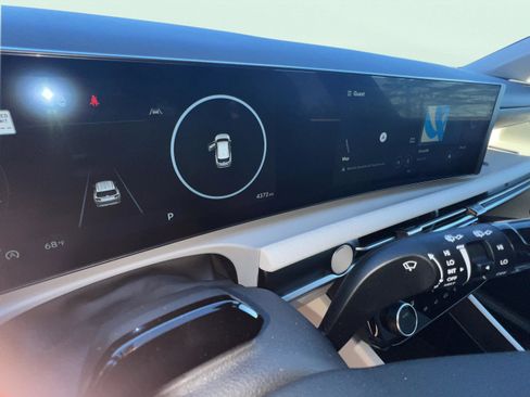 Certified 2025 Hyundai Tucson SEL image 13