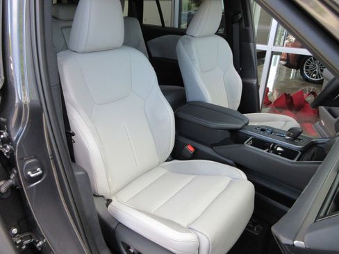 New 2026 Lexus TX 350 AWD image 28