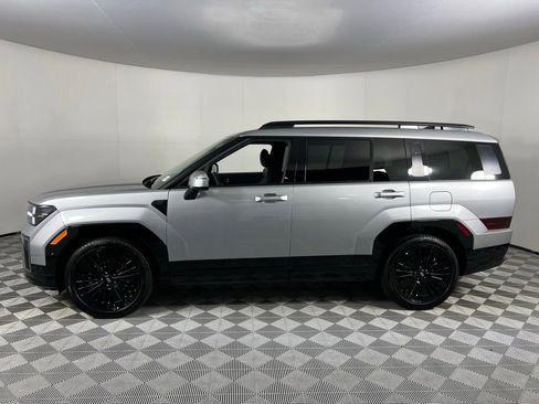 Used 2025 Hyundai Santa Fe Calligraphy image 9