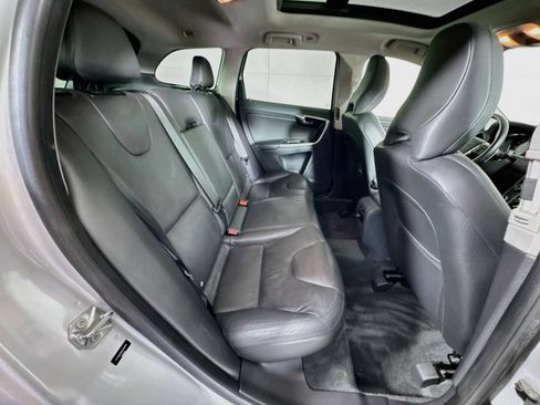 Used 2014 Volvo XC60 T6 AWD/4WD image 34