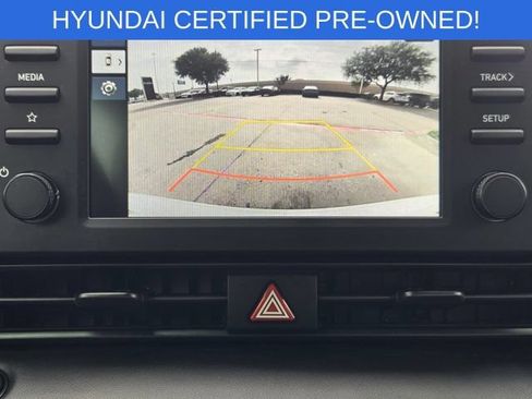 Certified 2025 Hyundai Elantra Sport FWD image 17