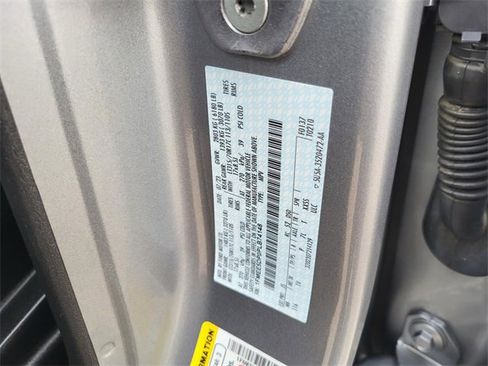 Used 2023 Ford Bronco Badlands image 28