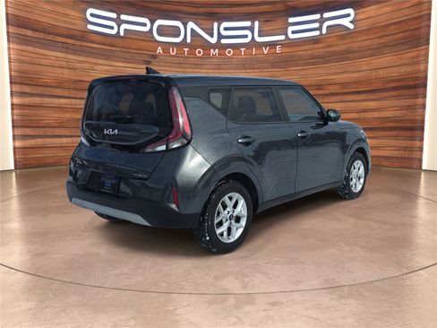 Used 2023 Kia Soul LX w/ Option Group 015 image 7