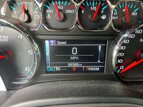 Used 2016 Chevrolet Tahoe LT w/ Max Trailering Package AWD/4WD image 3