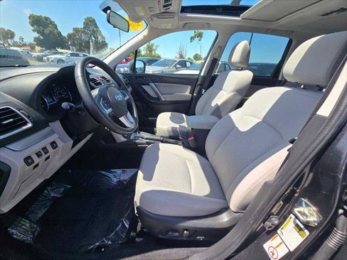 Used 2018 Subaru Forester 2.5i Premium AWD/4WD image 23