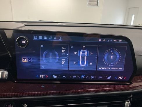 New 2026 Chevrolet Traverse Z71 w/ Driver Confidence Package image 77