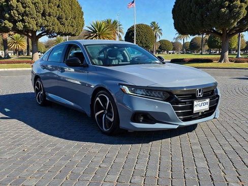 Used 2022 Honda Accord Sport Special Edition image 4
