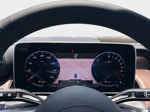 New 2025 Mercedes-Benz GLC 350e 350e 4MATIC SUV image 28