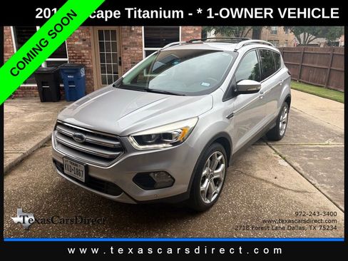Used 2017 Ford Escape Titanium w/ Equipment Group 301A FWD image 1