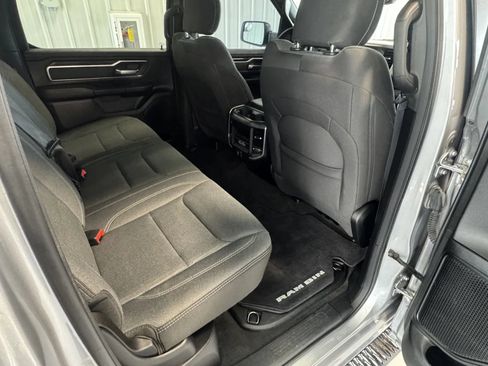 Used 2022 RAM 1500 Big Horn AWD/4WD image 17