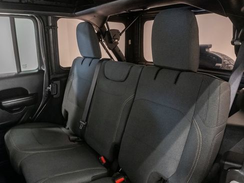 Used 2024 Jeep Wrangler Unlimited Sport AWD/4WD image 24