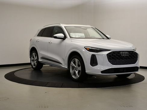 Used 2025 Audi Q5 Premium Plus w/ Premium Plus AWD/4WD image 7