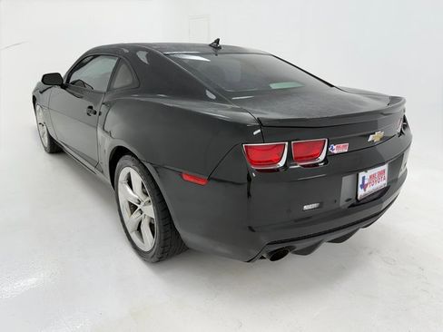 Used 2011 Chevrolet Camaro SS image 38