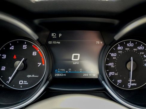 Used 2021 Alfa Romeo Stelvio Sprint w/ Sun & Sound Package image 48