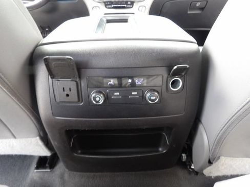 Used 2020 Chevrolet Tahoe LT RWD image 21