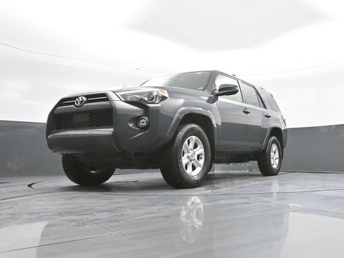 Used 2024 Toyota 4Runner SR5 image 41