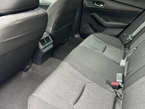Used 2025 Honda Accord SE image 26