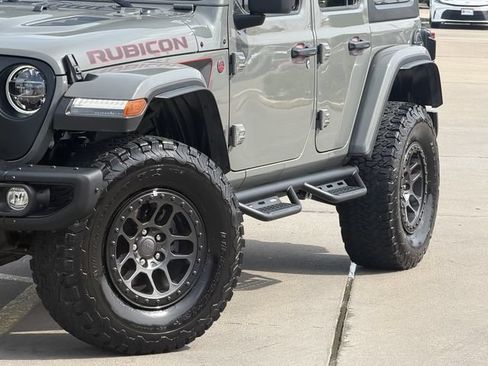 Used 2022 Jeep Wrangler Unlimited Rubicon w/ Xtreme Recon 35" Tire Package AWD/4WD image 3