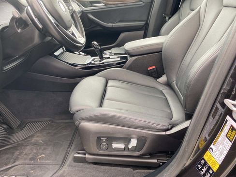 Used 2021 BMW X3 xDrive30i w/ Premium Package image 19