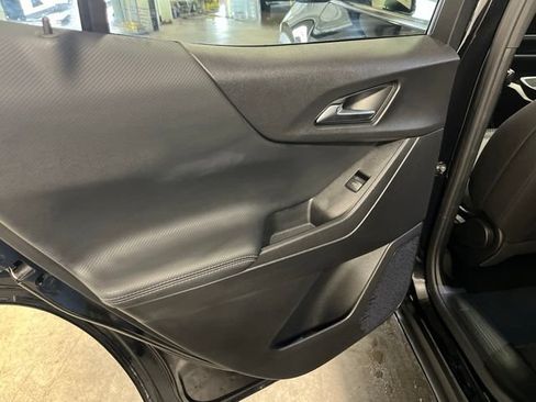 Used 2025 Chevrolet Equinox LT AWD/4WD image 20