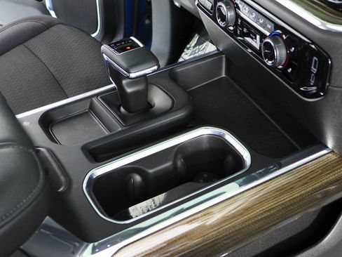 Used 2024 Chevrolet Silverado 1500 LT Trail Boss w/ Convenience Package II image 15