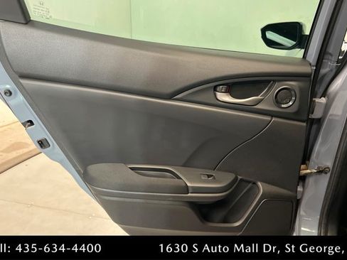 Used 2019 Honda Civic EX image 18