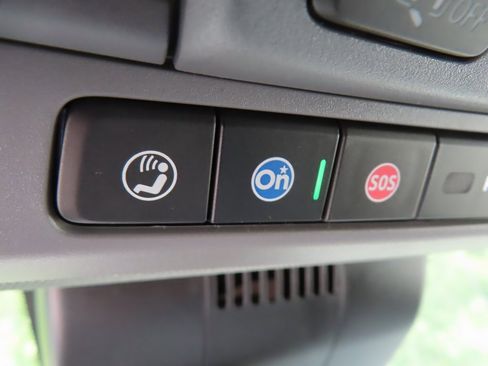 New 2026 Chevrolet Silverado 1500 LT Trail Boss w/ LT Trail Boss Premium Package image 16