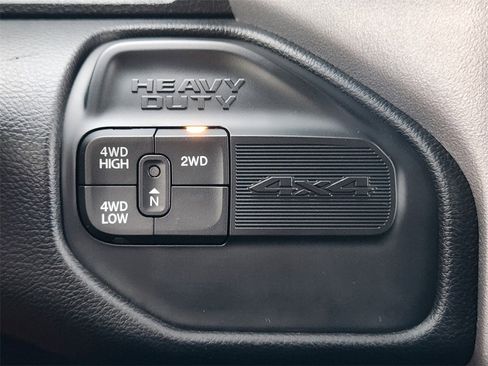 Used 2024 RAM 2500 Big Horn image 21