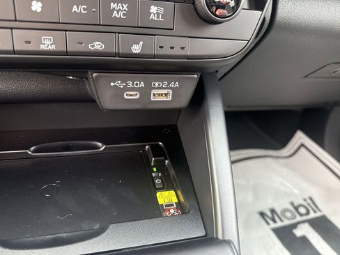 New 2026 Subaru Outback Limited AWD/4WD image 35